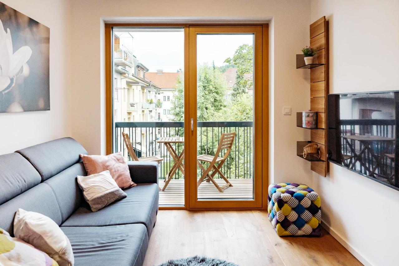 Woody - Comfy Apartment In Siska ลูบลิยานา ภายนอก รูปภาพ