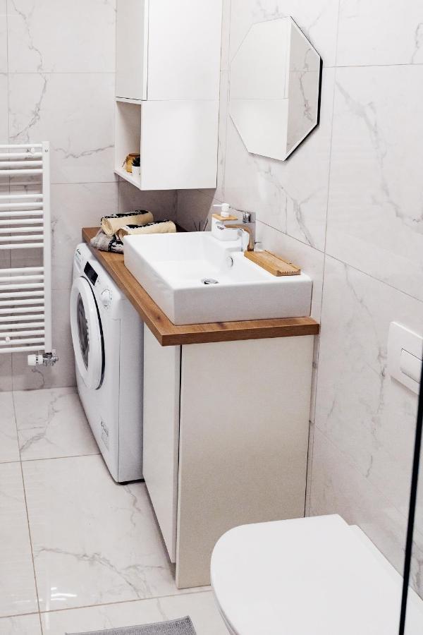 Woody - Comfy Apartment In Siska ลูบลิยานา ภายนอก รูปภาพ