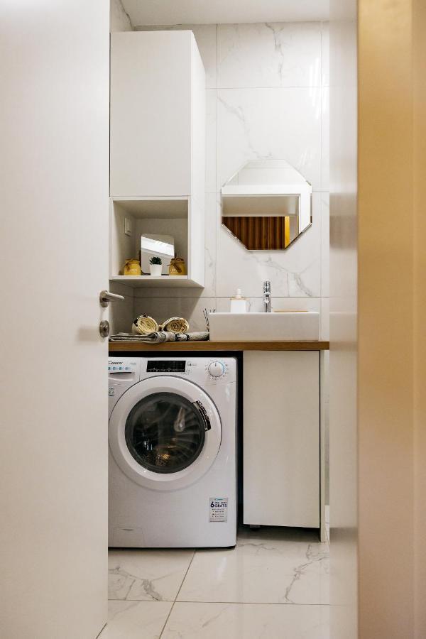 Woody - Comfy Apartment In Siska ลูบลิยานา ภายนอก รูปภาพ