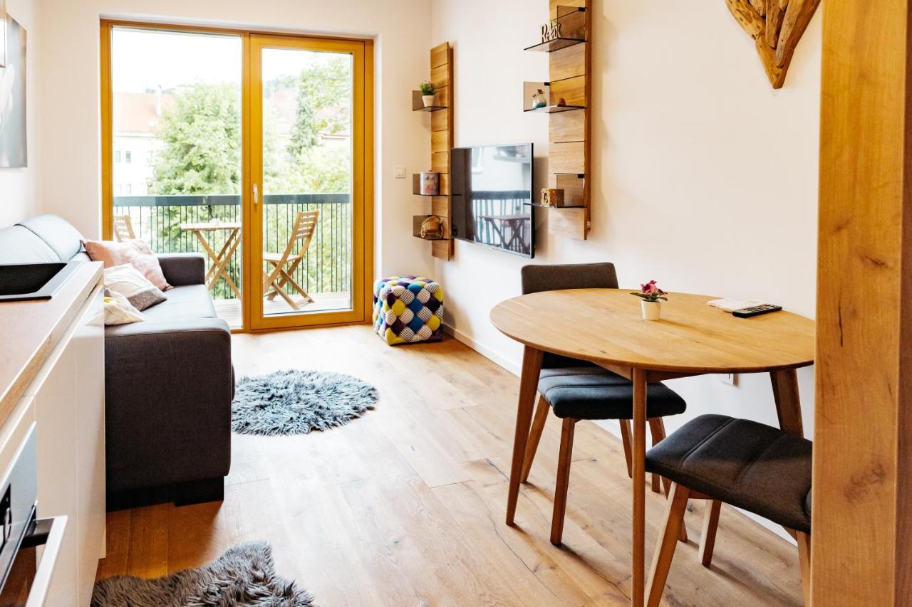 Woody - Comfy Apartment In Siska ลูบลิยานา ภายนอก รูปภาพ
