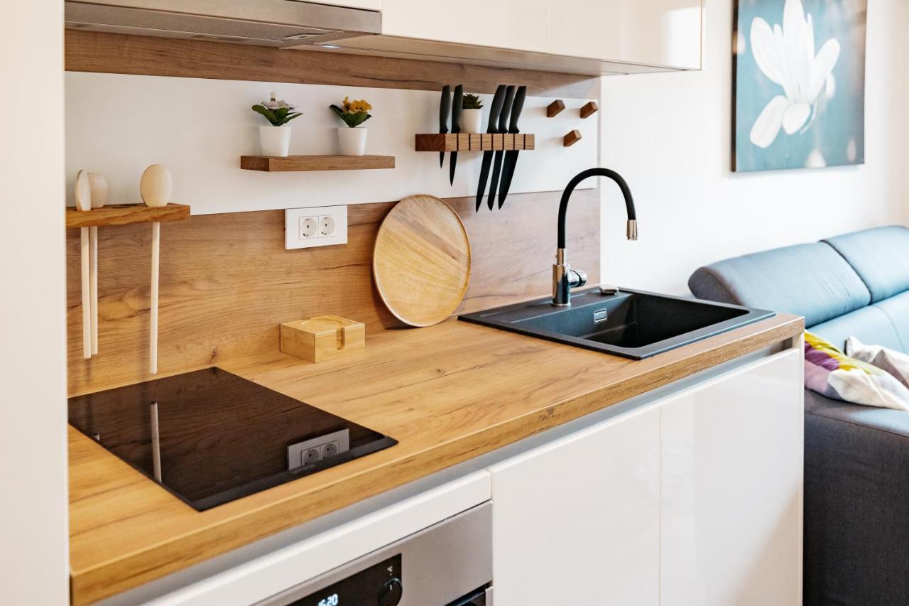 Woody - Comfy Apartment In Siska ลูบลิยานา ภายนอก รูปภาพ